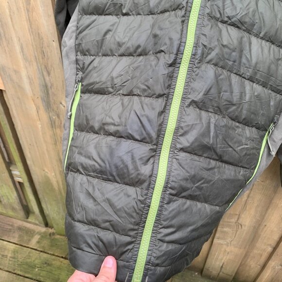 The North Face Puffer Jacket Medium Green - Picture 6 of 10
